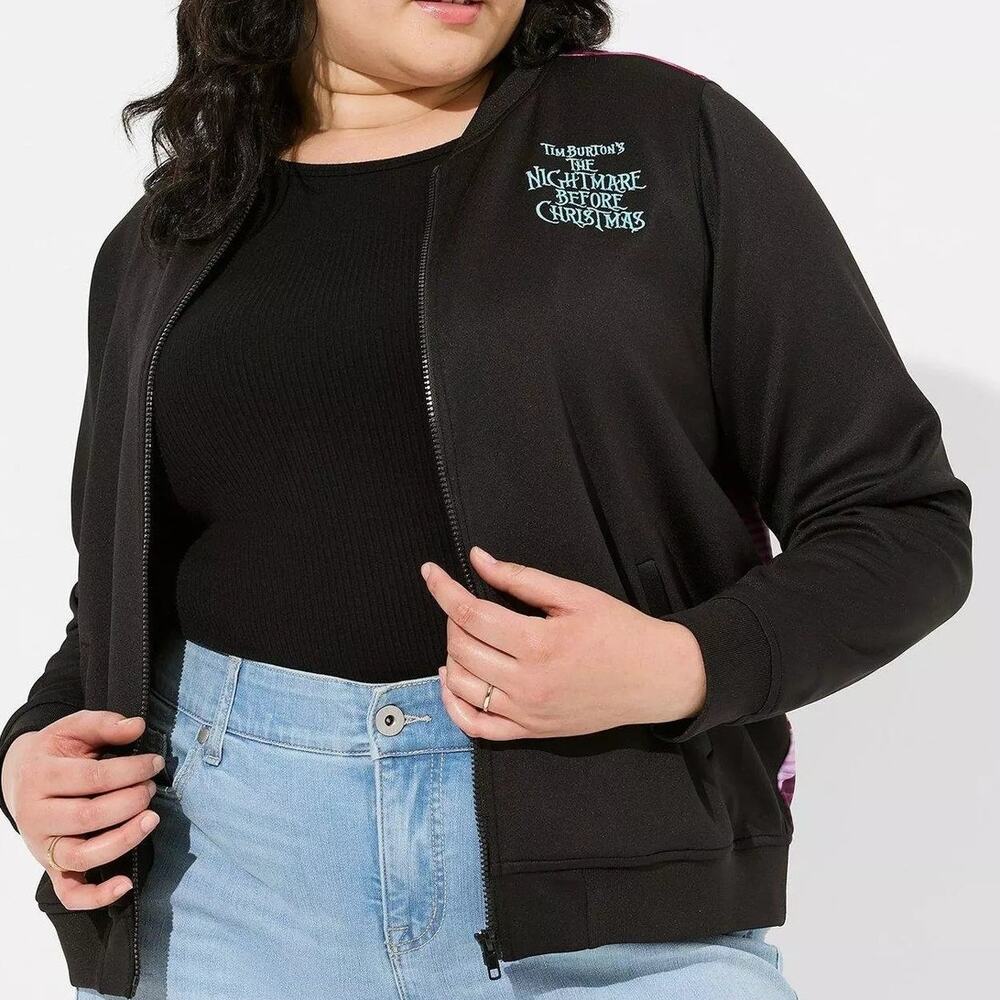 Torrid 00 (size 10) Disney Nightmare Before Christmas Jack Sally Bomber Jacket - Picture 2 of 3